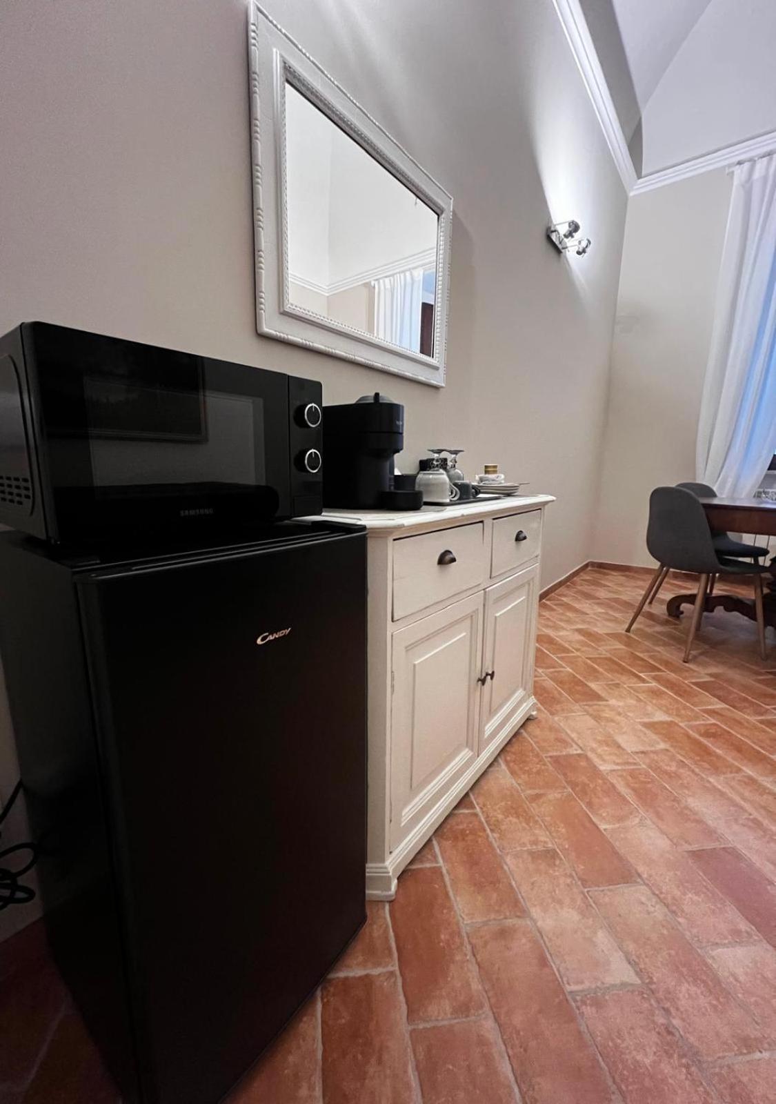 Dimora Largo Silvestro Dell'aquila- Centro Storico Holiday home *